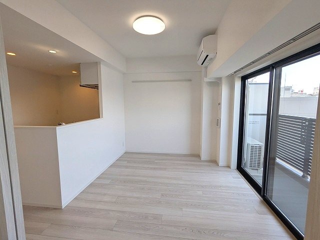 エスレジデンス浅草clarityの物件内観写真