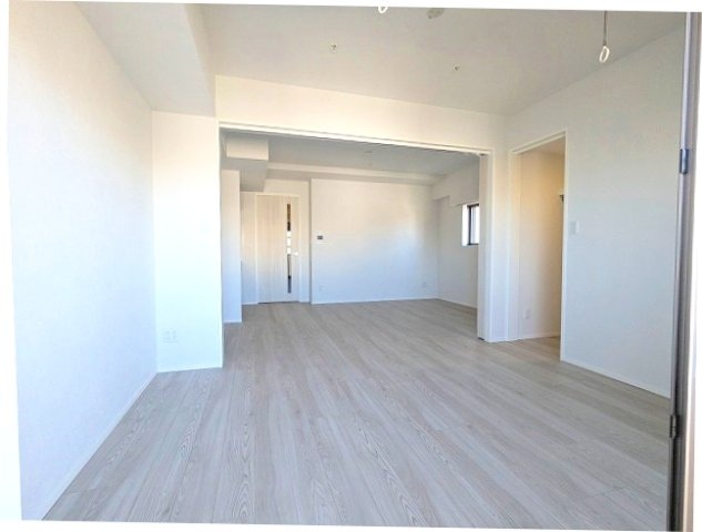 LUMIEC un KITAUENOの物件内観写真