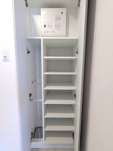 LUMIEC un KITAUENOの物件内観写真