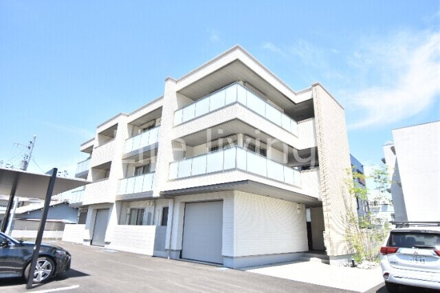 ベレオ南佐古の物件外観写真