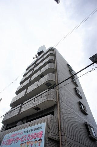 メゾンドールの物件外観写真