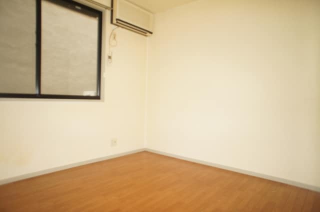 サンライフ岡田の物件内観写真