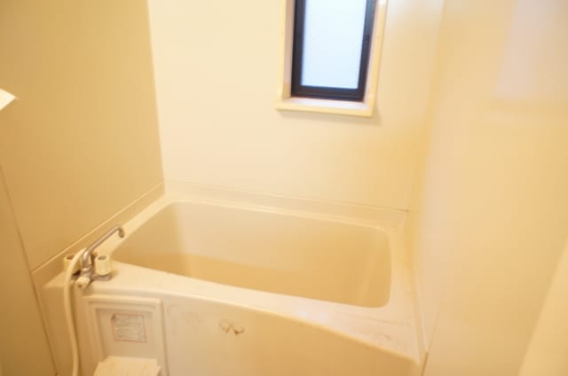 サンライフ岡田の物件内観写真