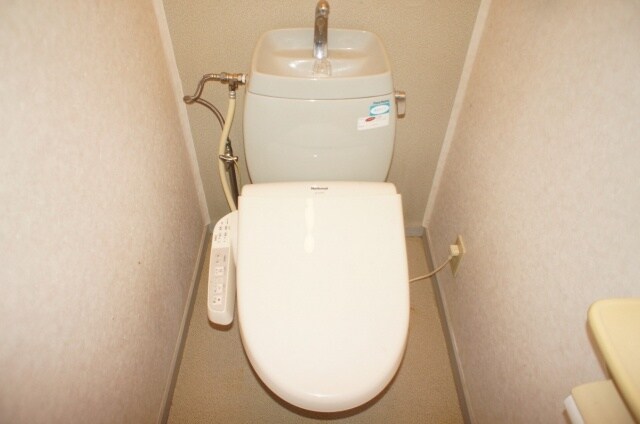 サンライフ岡田の物件内観写真