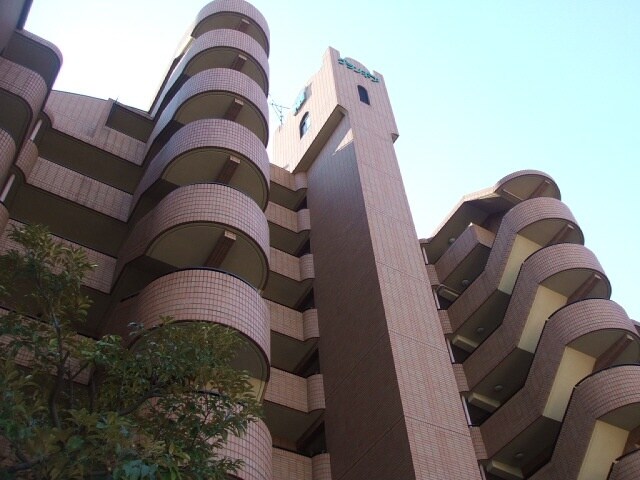 グランボアの物件外観写真