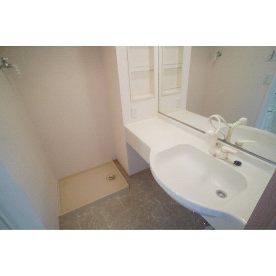 ルミエール和田橋の物件内観写真