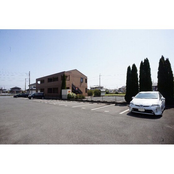 リビングタウン西浦の物件外観写真