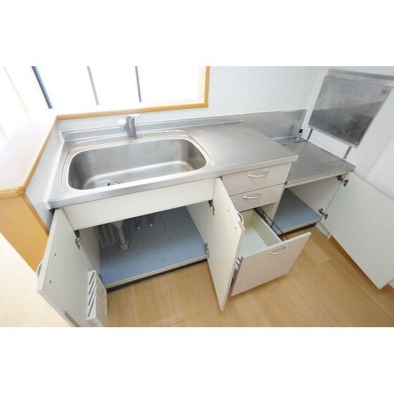 リビングタウン西浦の物件内観写真