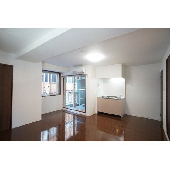 ハミングバードの物件内観写真