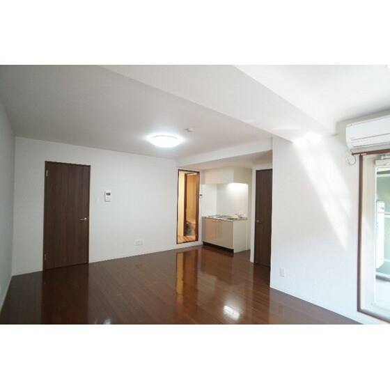 ハミングバードの物件内観写真