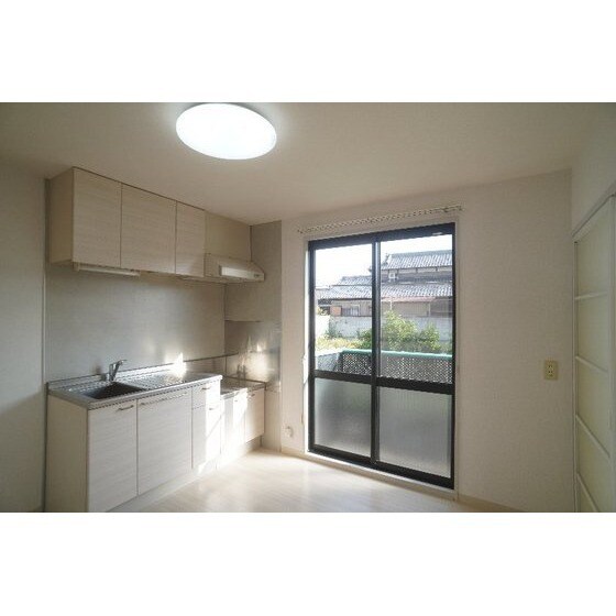 ラ・プリムヴェールＡ棟の物件内観写真