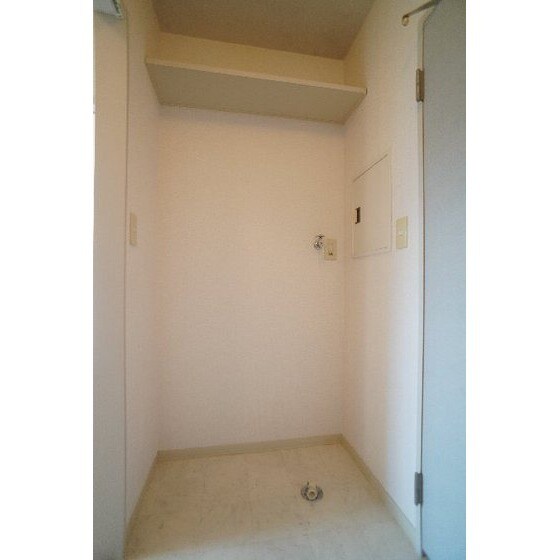 ラ・プリムヴェールＡ棟の物件内観写真