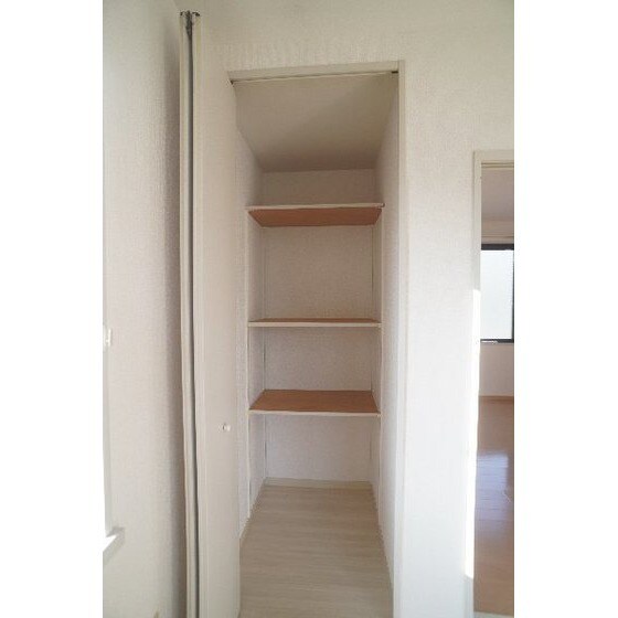 ラ・プリムヴェールＡ棟の物件内観写真