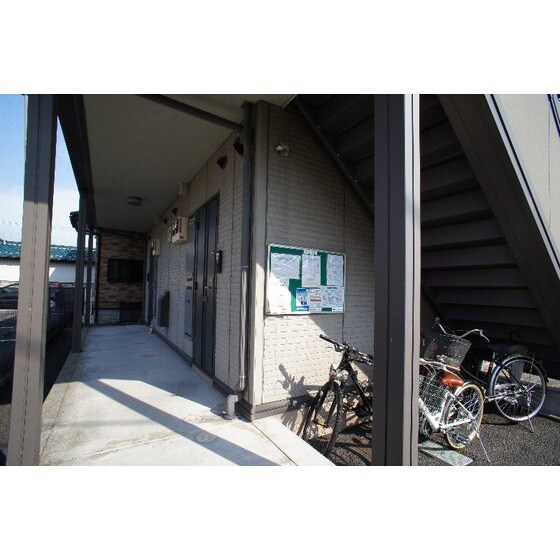 グレイ飯塚の物件外観写真