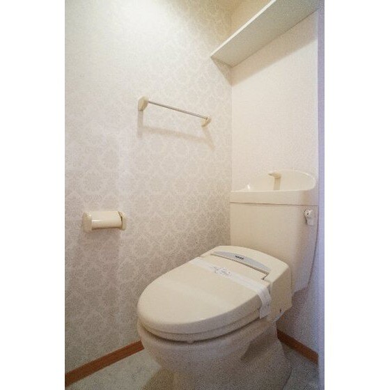 グレイ飯塚の物件内観写真