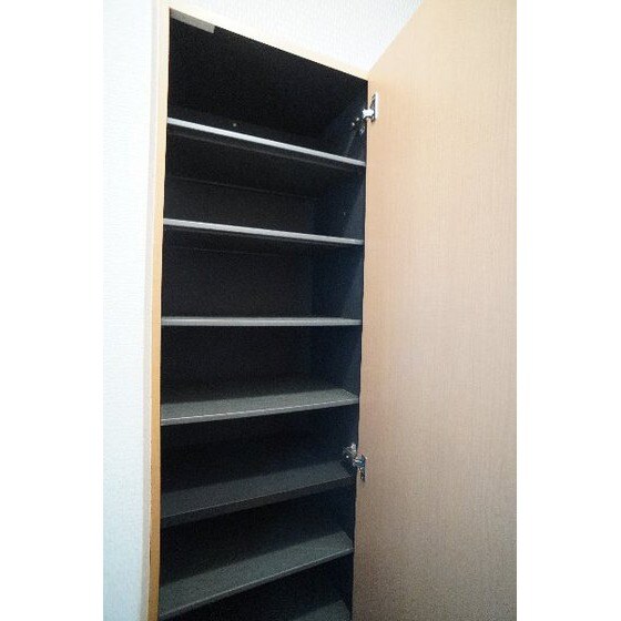 グレイ飯塚の物件内観写真