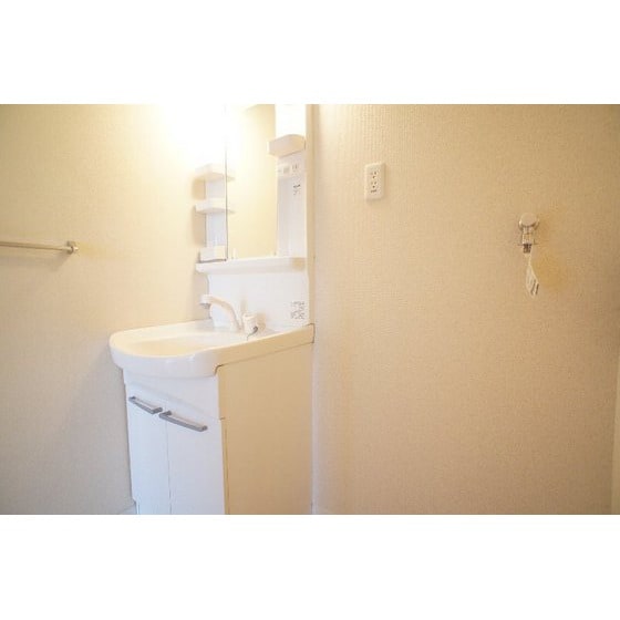 ウイスタリアの物件内観写真