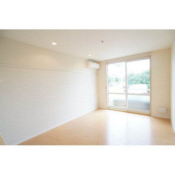 ウイスタリアの物件内観写真