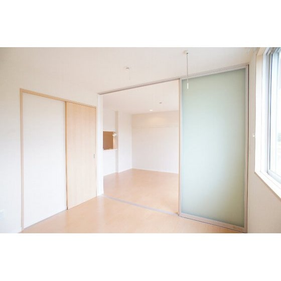 ウイスタリアの物件内観写真