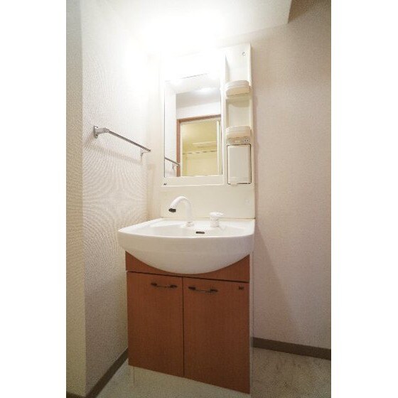 コンフォート　レジデンスの物件内観写真