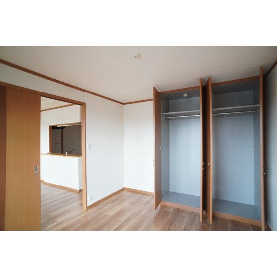 コンフォート　レジデンスの物件内観写真