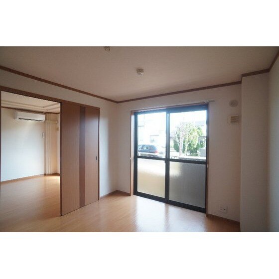 コンフォート　レジデンスの物件内観写真