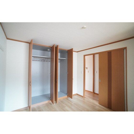 コンフォート　レジデンスの物件内観写真