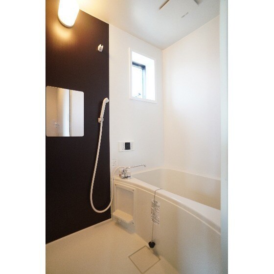 ラウレア（井野町）の物件内観写真