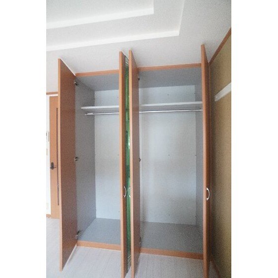 サンクリスタルの物件内観写真