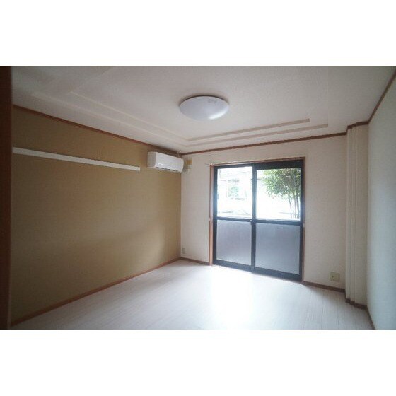 サンクリスタルの物件内観写真