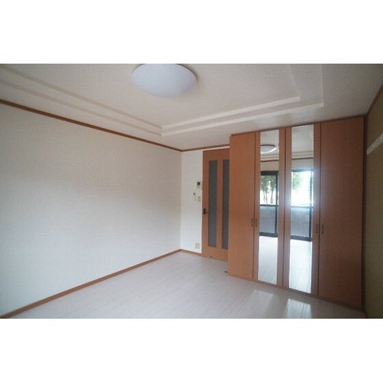 サンクリスタルの物件内観写真