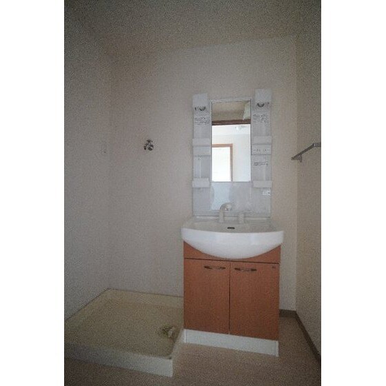 サンライズ・ガーデンの物件内観写真