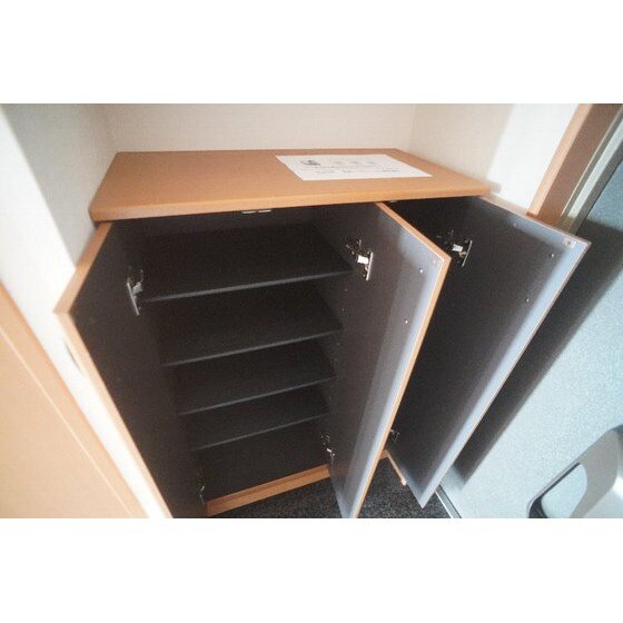 サンライズ・ガーデンの物件内観写真