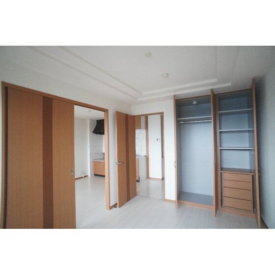 サンライズ・ガーデンの物件内観写真