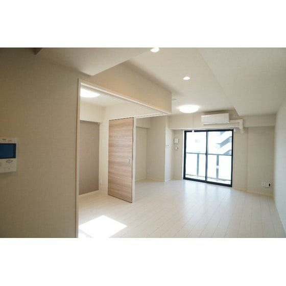 クオリアコート和田町の物件内観写真