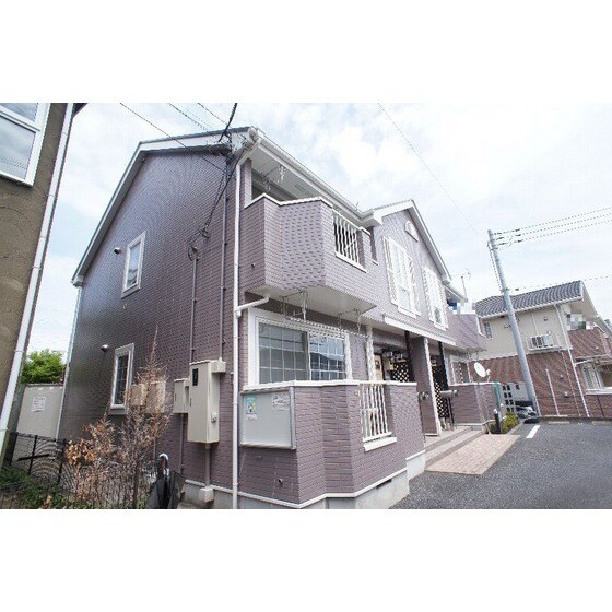 ラシーヌ・２１の物件外観写真