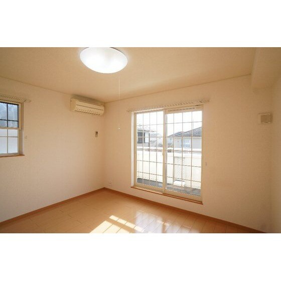 ミストラルＢの物件内観写真