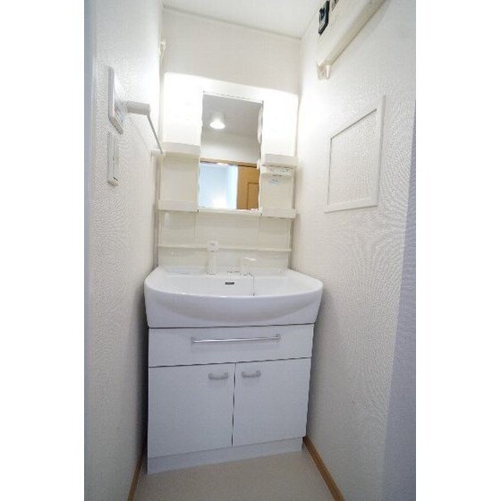 ミストラルＢの物件内観写真