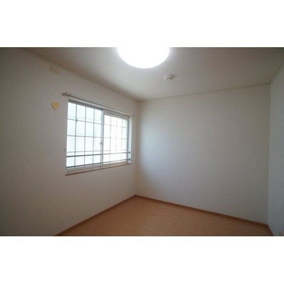 ミストラルＢの物件内観写真