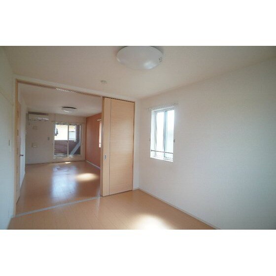 メゾン・ド・ジュネスの物件内観写真