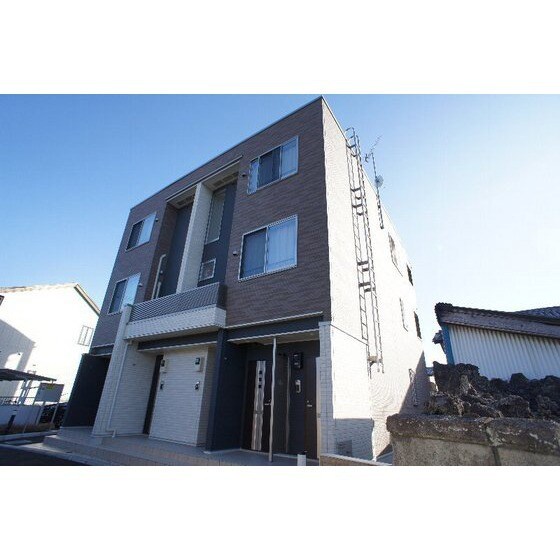 オランジュリーの物件外観写真