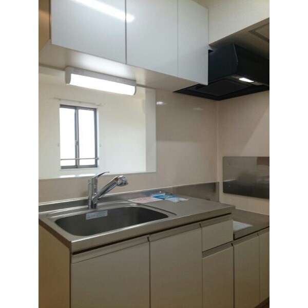 オランジュリーの物件内観写真