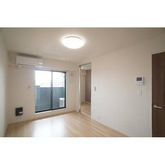 メゾン・フィオーレの物件内観写真