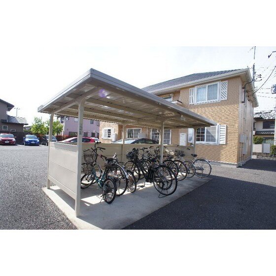 セルカ・エスタシオンＡの物件外観写真