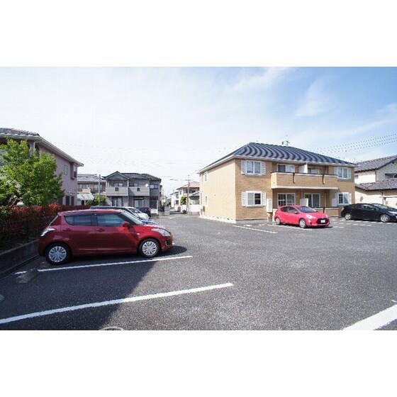 セルカ・エスタシオンＡの物件外観写真