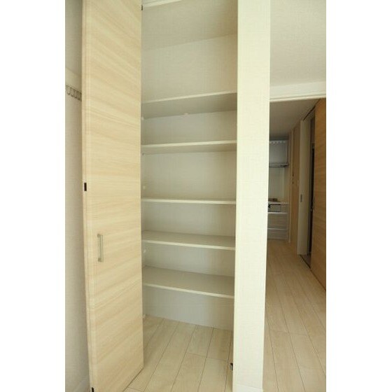 アルティスタの物件内観写真