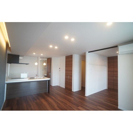 アルティスタの物件内観写真