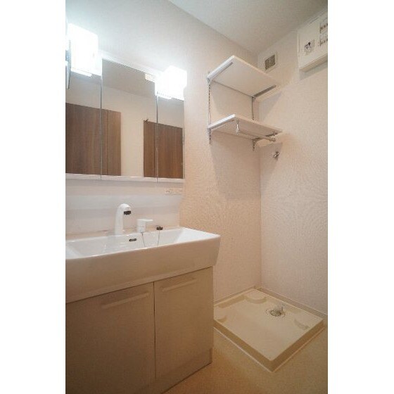 カメリア　塩川　Ｂの物件内観写真