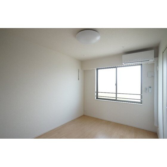 ネオ　ファミールの物件内観写真