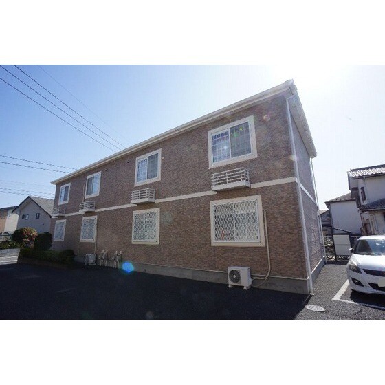 ミレニアムＢの物件外観写真